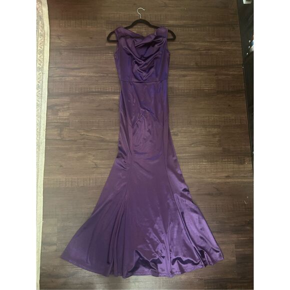 MUXXN 1930s Brief Elegant Mermaid Evening Dress in Purple Satin, Size Small - Picture 1 of 12